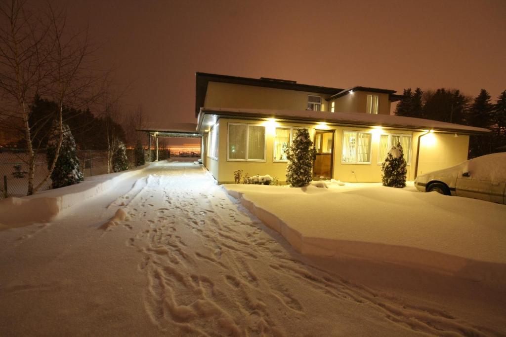 Villa Maria Country Inn Acheson Eksteriør billede