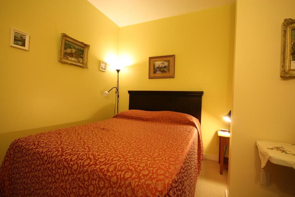 Villa Maria Country Inn Acheson Værelse billede
