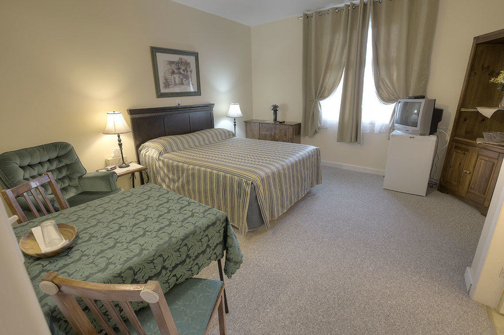 Villa Maria Country Inn Acheson Eksteriør billede